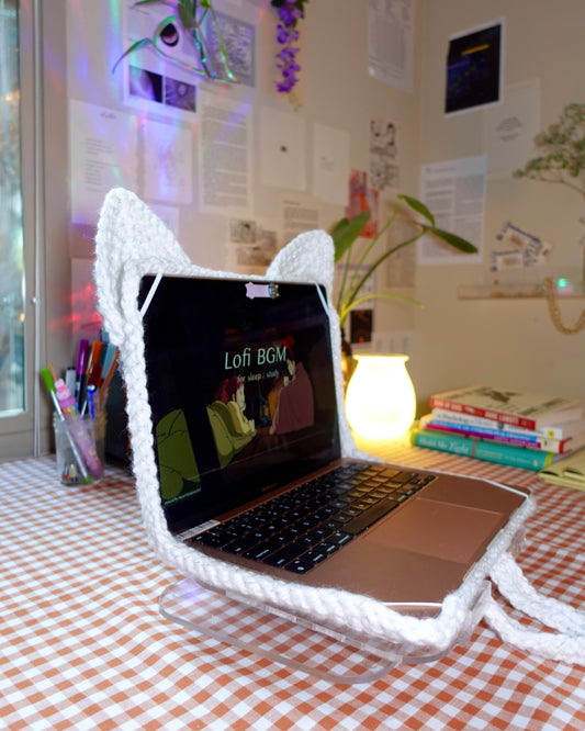 Glittery White Cat Crochet Laptop Bag